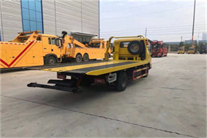 西宁非事故拖车