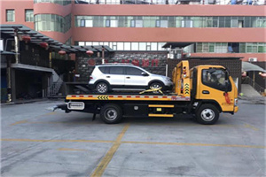 西宁附近汽车拖车电话