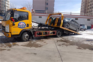 西宁救援拖车费用怎么算